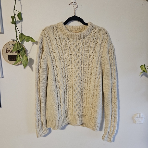Hand Knit Cream Oversized Sweater - Picture 1 of 8
